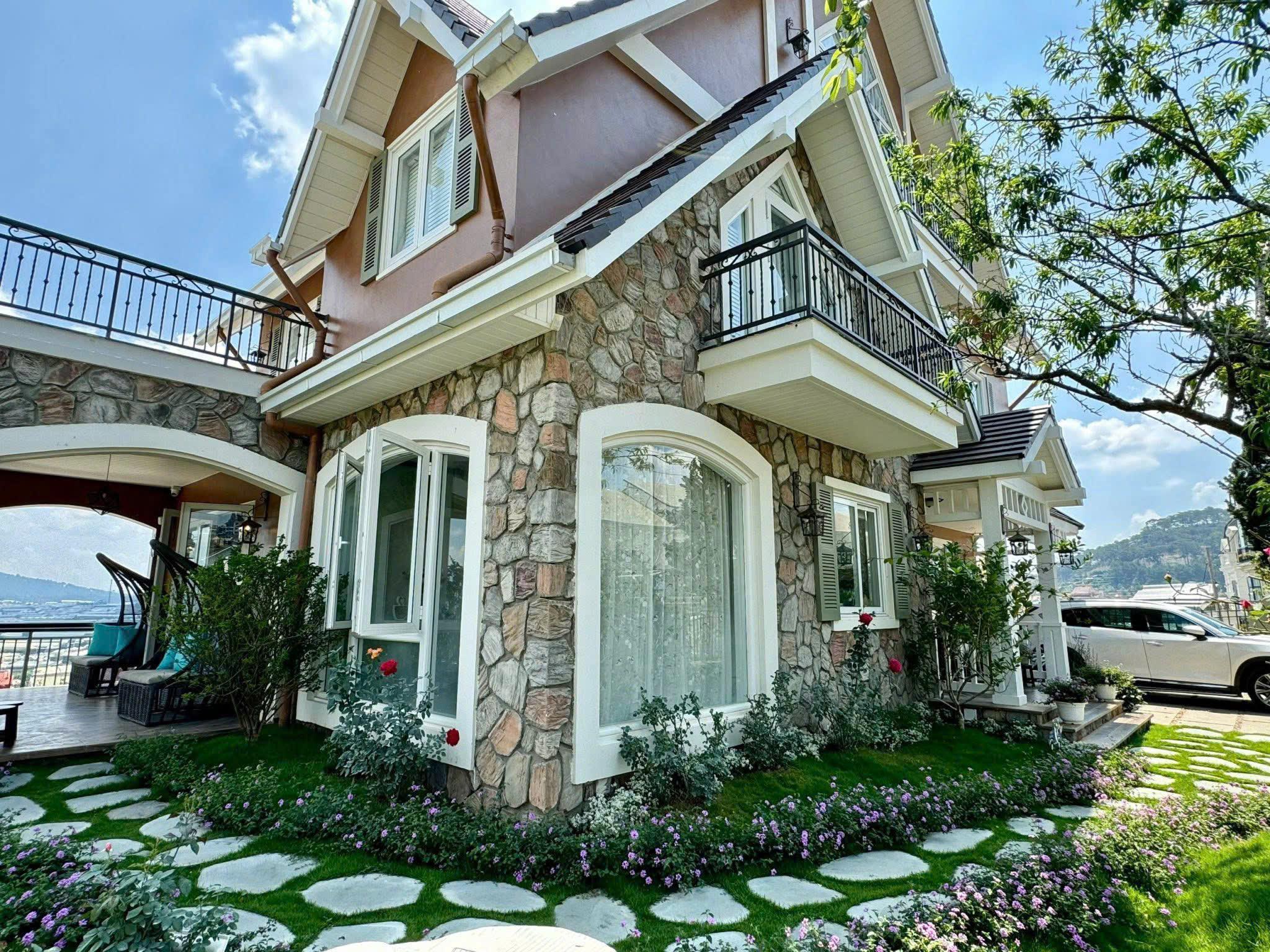 Vincy Villa